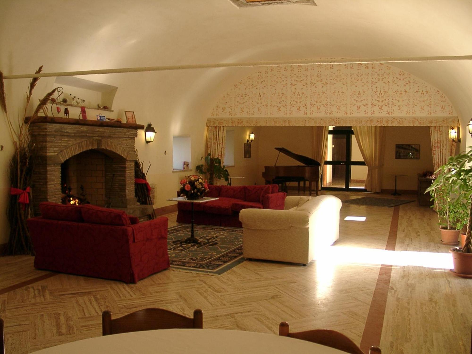 Agriturismo Pantano Borghese Monte Compatri Ngoại thất bức ảnh